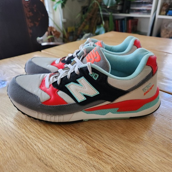 New Balance 530 90's Remix Encap Sneakers Womens Gray Orange Black White Size 10 - Picture 3 of 9